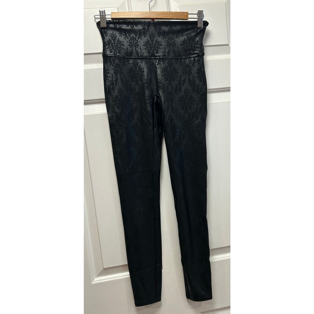Spanx Black Faux Leather Brocade Leggings, Size M